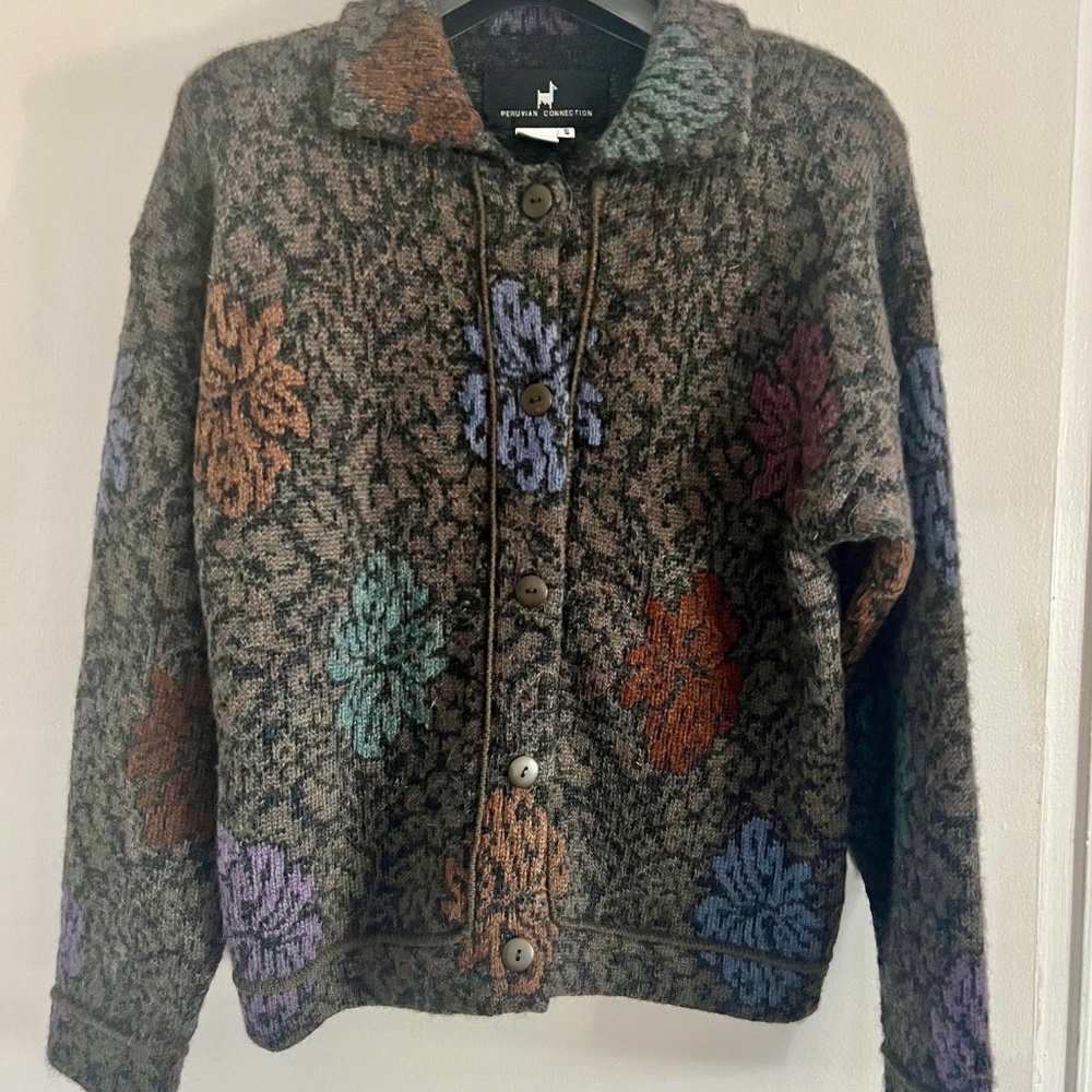 Peruvian Connection - Floral Button-down Alpaca Sweater (S)